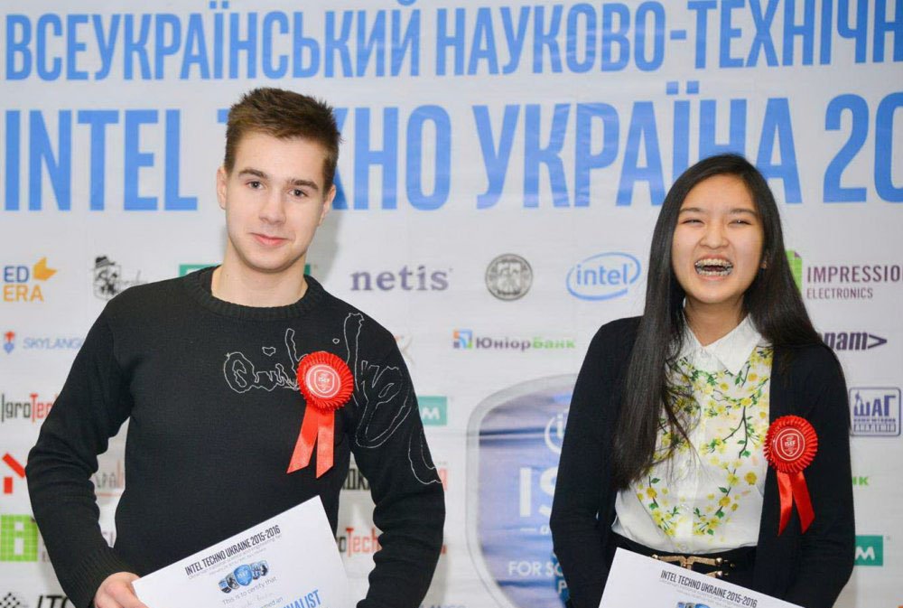 На "Олимпиаде гениев" в США школьники из Украины получили пять наград